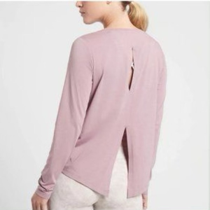 Athleta Keyhole Long Sleeve‎ Tie Back Top in Dusty Pink Purple Size Medium